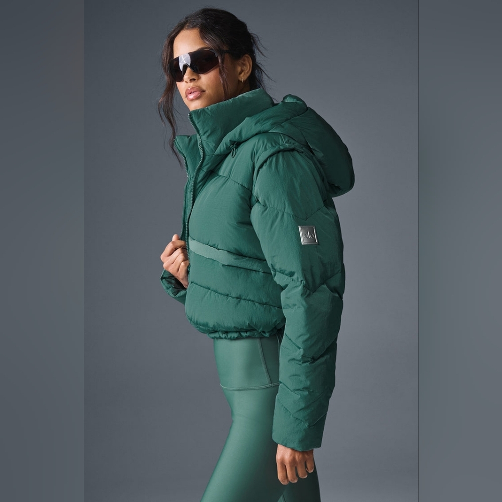 Alo Yoga Glacier Puffer - Picture 4 of 5